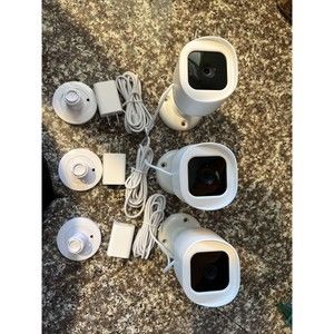 3 Pack Blink Mini Indoor 1080p Wi-Fi Security Camera With Mounts